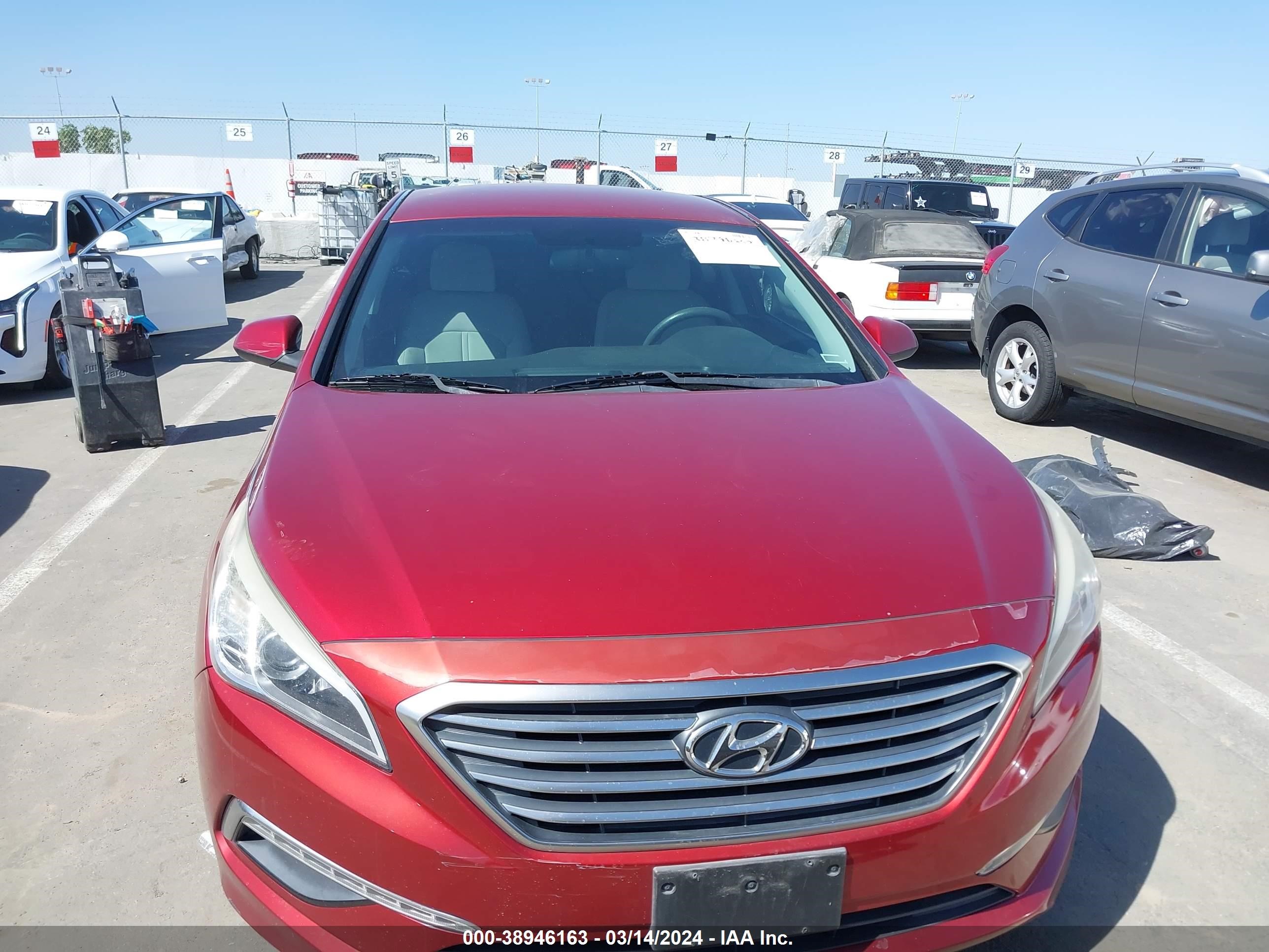 Photo 11 VIN: 5NPE24AF9FH139114 - HYUNDAI SONATA 