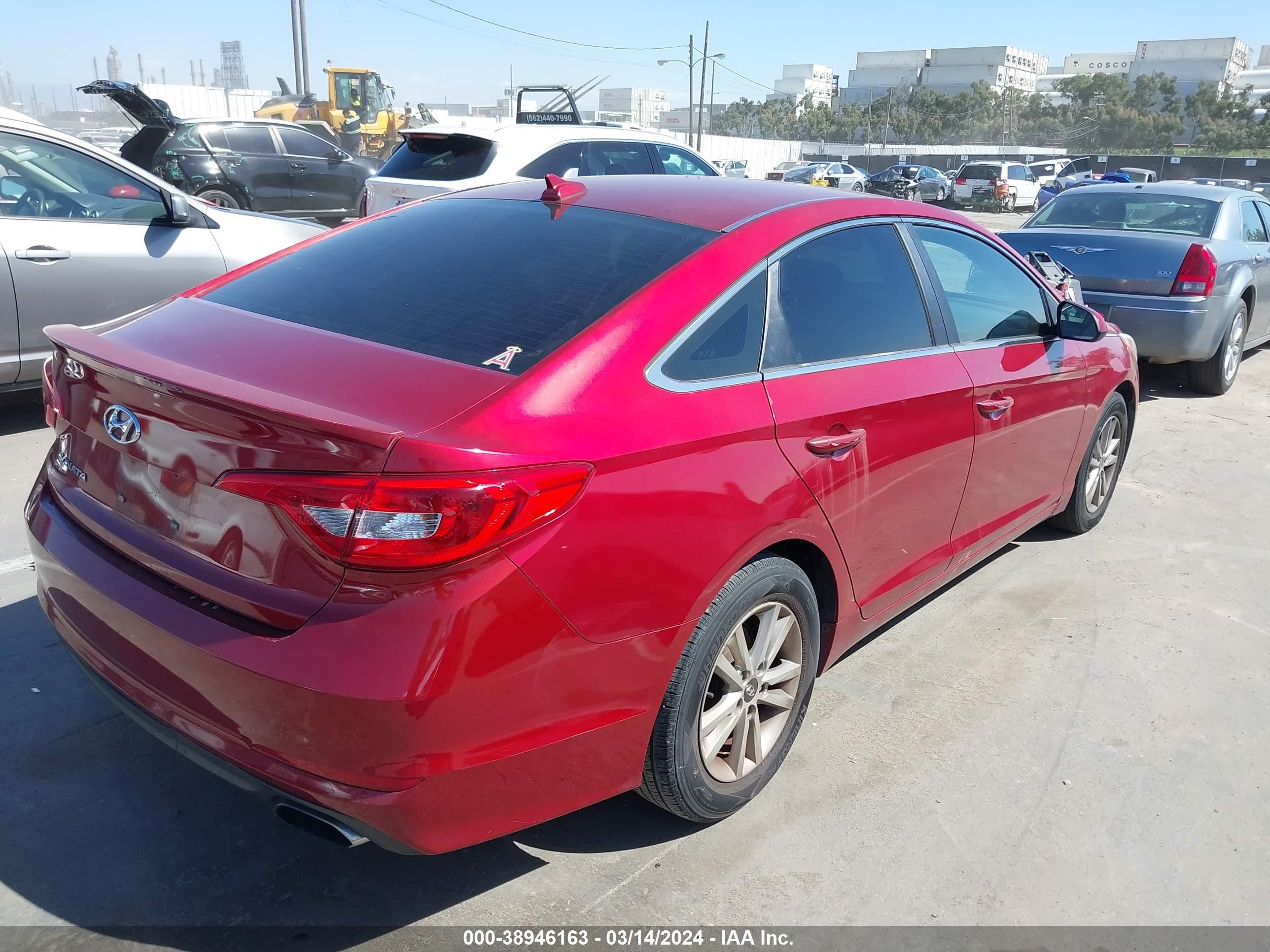 Photo 3 VIN: 5NPE24AF9FH139114 - HYUNDAI SONATA 