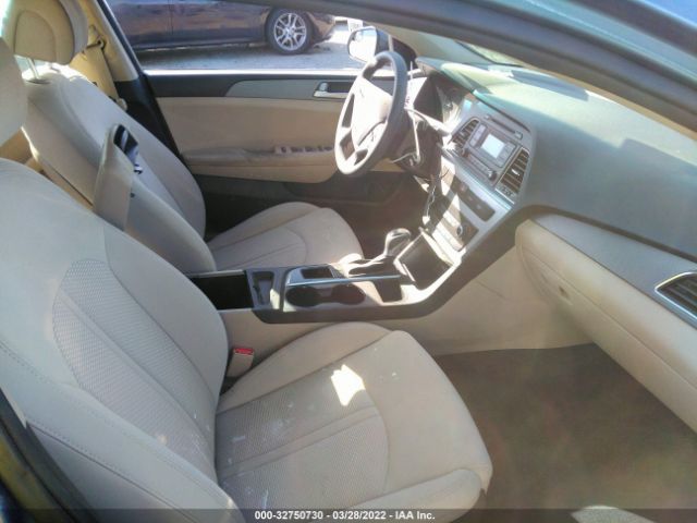 Photo 4 VIN: 5NPE24AF9FH154843 - HYUNDAI SONATA 