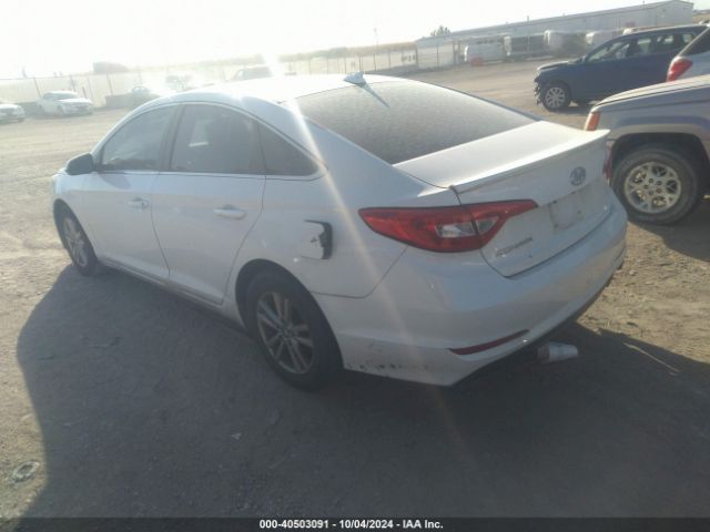 Photo 2 VIN: 5NPE24AF9FH158200 - HYUNDAI SONATA 