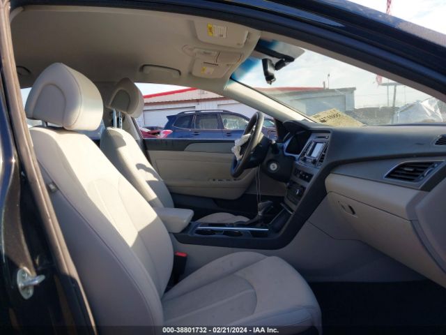 Photo 4 VIN: 5NPE24AF9FH180178 - HYUNDAI SONATA 