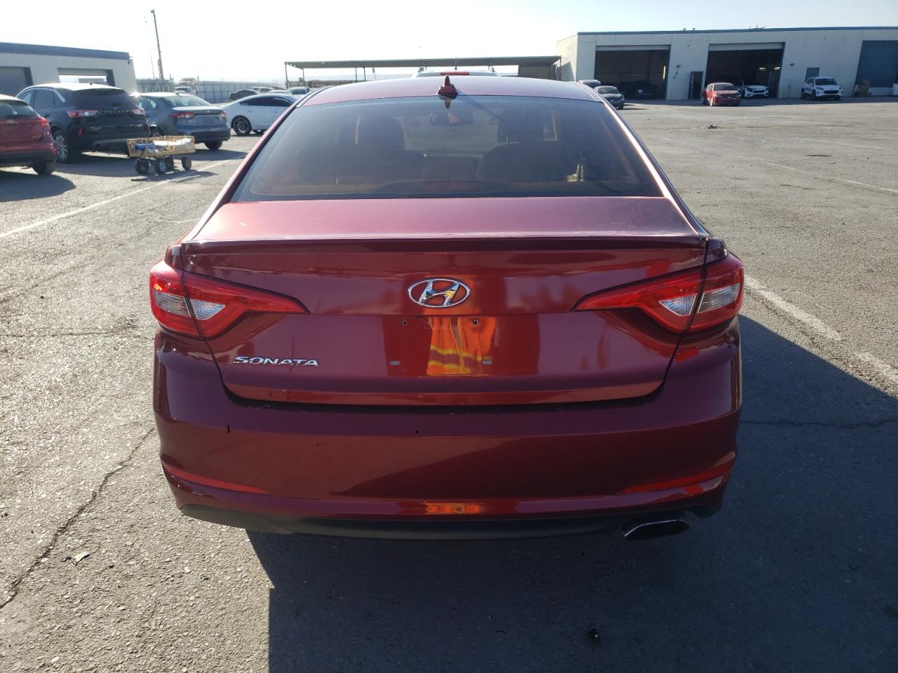 Photo 5 VIN: 5NPE24AF9FH181590 - HYUNDAI SONATA 