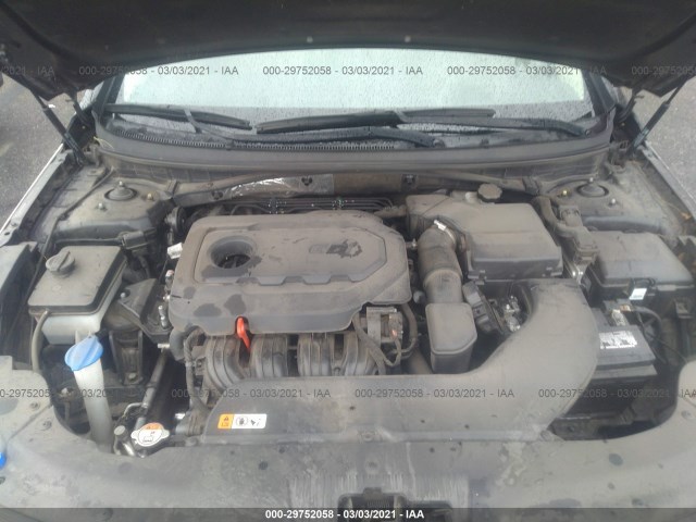 Photo 9 VIN: 5NPE24AF9FH189396 - HYUNDAI SONATA 