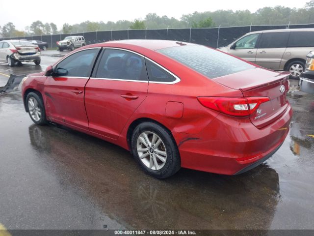 Photo 2 VIN: 5NPE24AF9FH203927 - HYUNDAI SONATA 