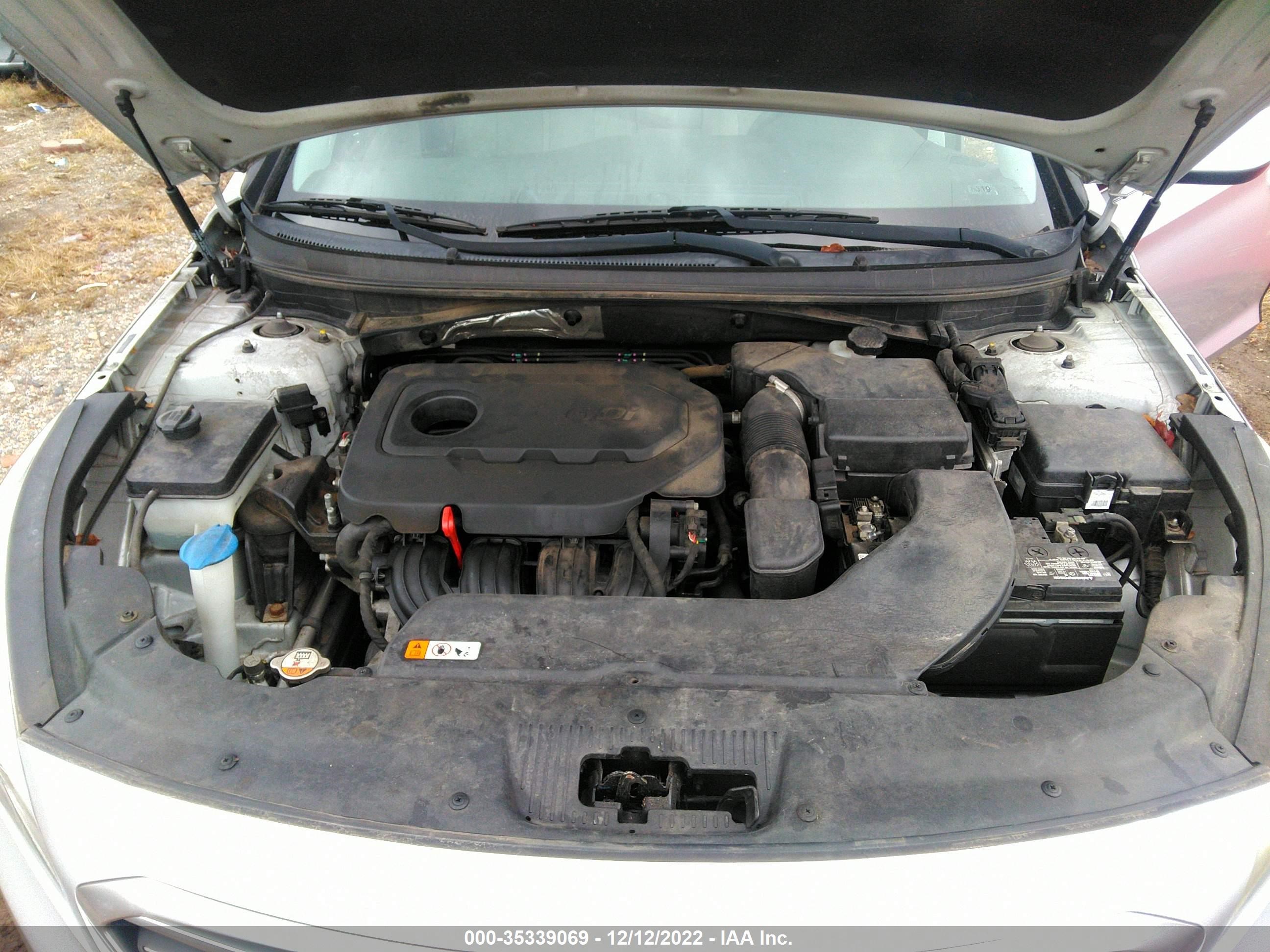 Photo 9 VIN: 5NPE24AF9FH220243 - HYUNDAI SONATA 