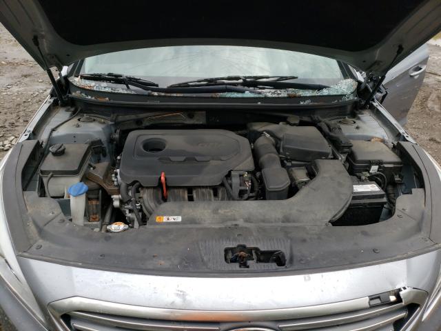 Photo 6 VIN: 5NPE24AF9FH227998 - HYUNDAI SONATA SE 