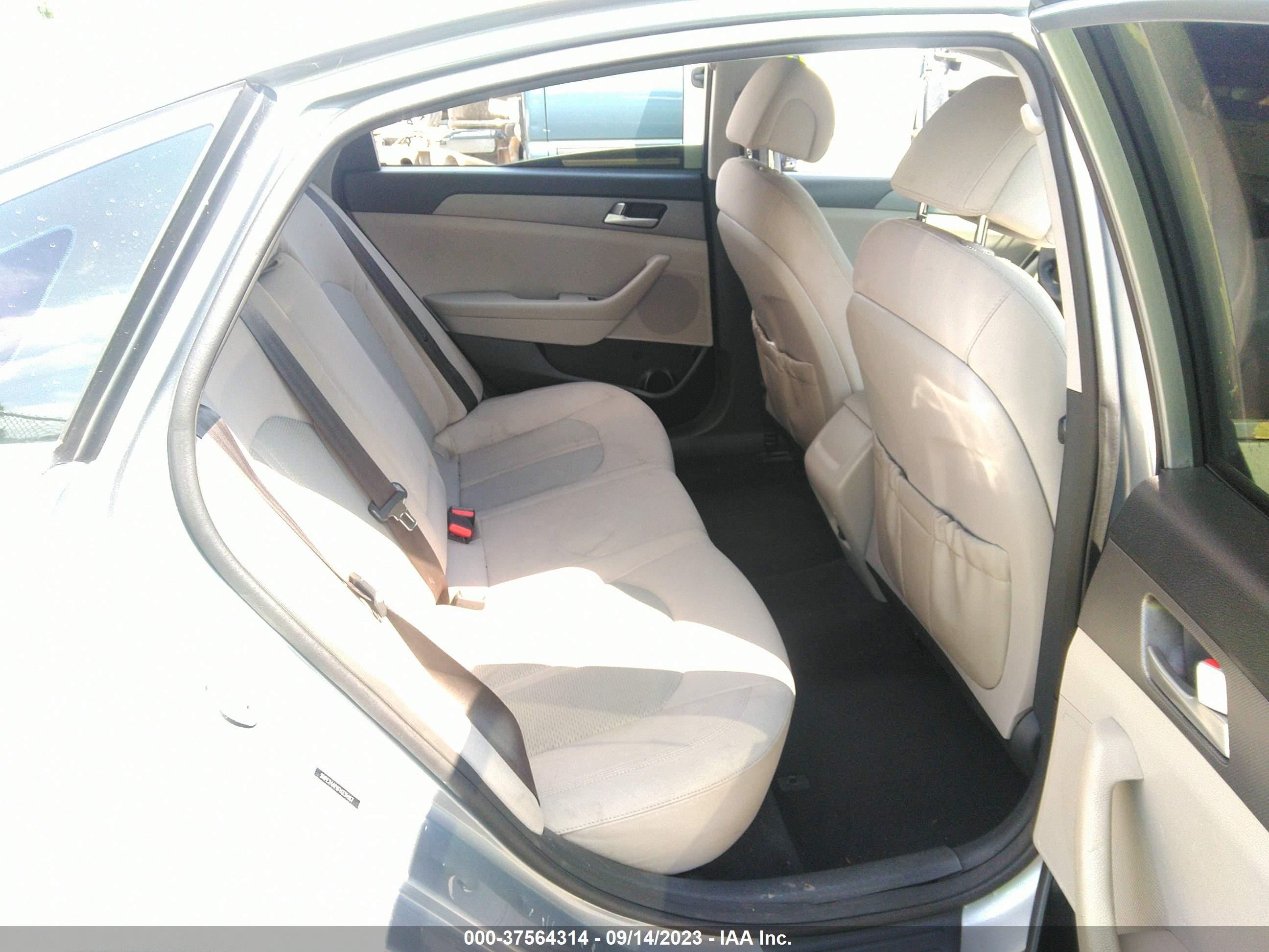 Photo 7 VIN: 5NPE24AF9FH231467 - HYUNDAI SONATA 