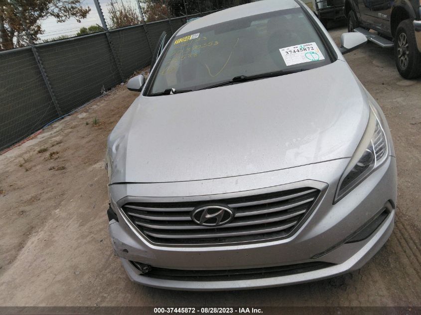 Photo 11 VIN: 5NPE24AF9FH244588 - HYUNDAI SONATA 