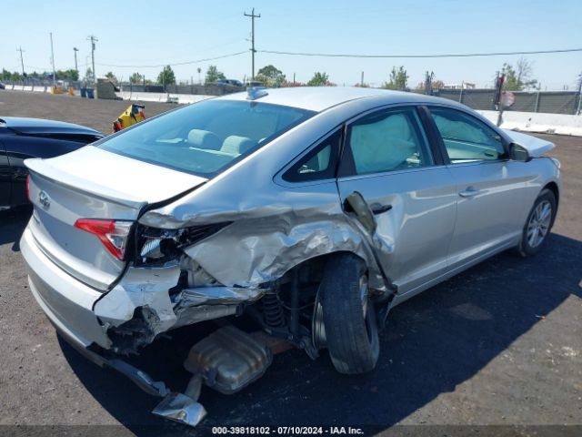 Photo 3 VIN: 5NPE24AF9FH245479 - HYUNDAI SONATA 