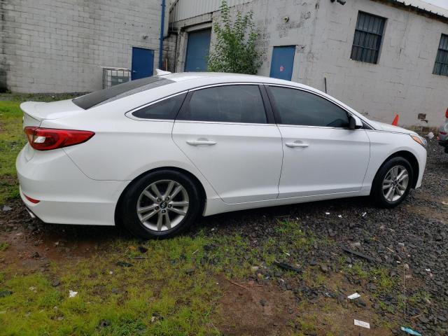 Photo 2 VIN: 5NPE24AF9FH257650 - HYUNDAI SONATA SE 