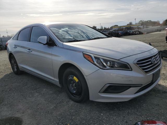 Photo 3 VIN: 5NPE24AF9GH262669 - HYUNDAI SONATA 