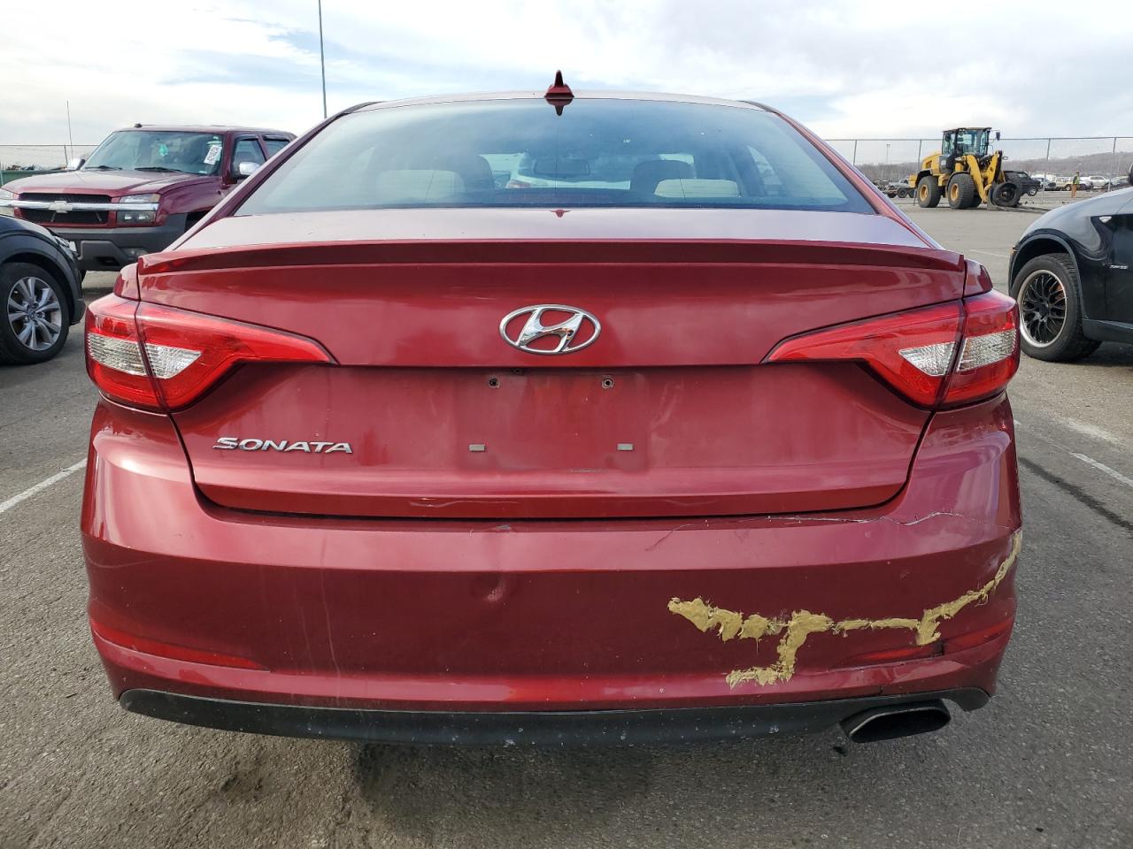 Photo 5 VIN: 5NPE24AF9GH269489 - HYUNDAI SONATA 