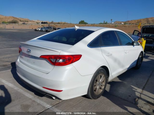 Photo 3 VIN: 5NPE24AF9GH271372 - HYUNDAI SONATA 