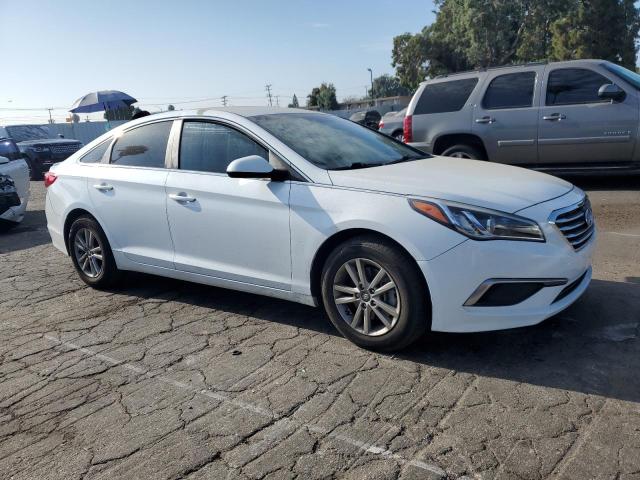 Photo 3 VIN: 5NPE24AF9GH280850 - HYUNDAI SONATA SE 