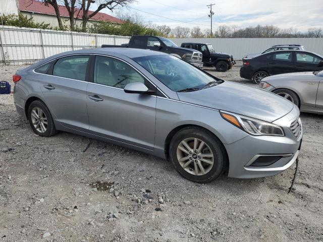 Photo 3 VIN: 5NPE24AF9GH281948 - HYUNDAI SONATA SE 