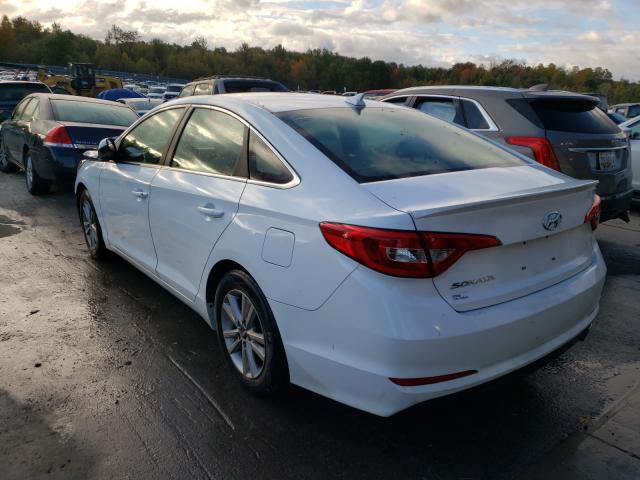 Photo 2 VIN: 5NPE24AF9GH282615 - HYUNDAI SONATA SE 