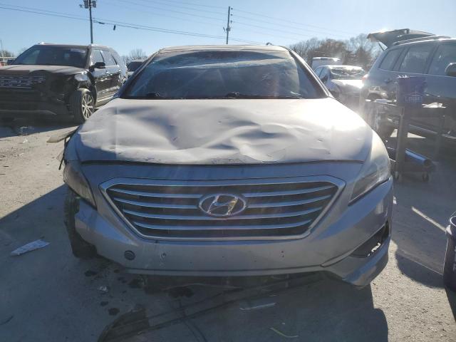 Photo 4 VIN: 5NPE24AF9GH283022 - HYUNDAI SONATA SE 