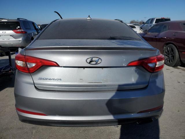 Photo 5 VIN: 5NPE24AF9GH283022 - HYUNDAI SONATA SE 