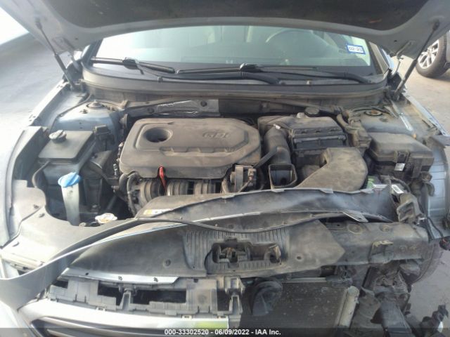 Photo 9 VIN: 5NPE24AF9GH287927 - HYUNDAI SONATA 