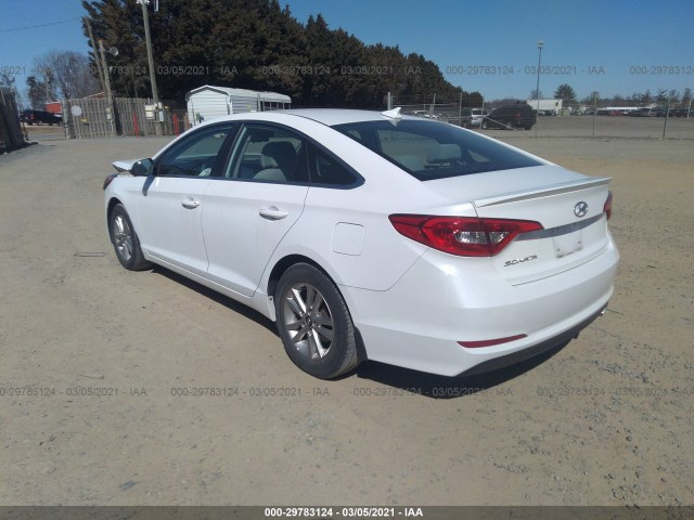 Photo 2 VIN: 5NPE24AF9GH294490 - HYUNDAI SONATA 