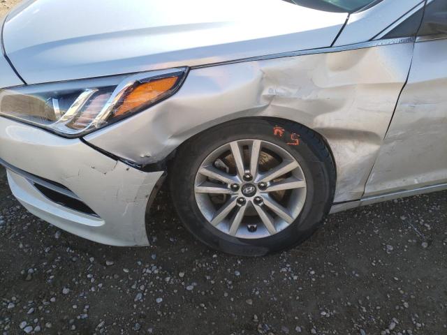 Photo 8 VIN: 5NPE24AF9GH294991 - HYUNDAI SONATA SE 