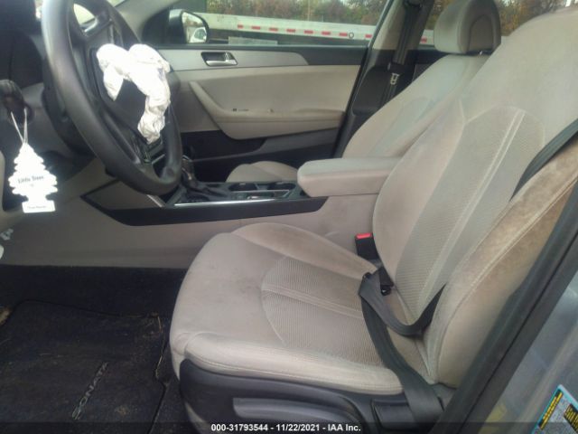 Photo 4 VIN: 5NPE24AF9GH303155 - HYUNDAI SONATA 