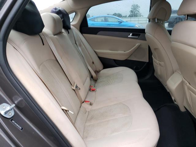 Photo 9 VIN: 5NPE24AF9GH303303 - HYUNDAI SONATA SE 