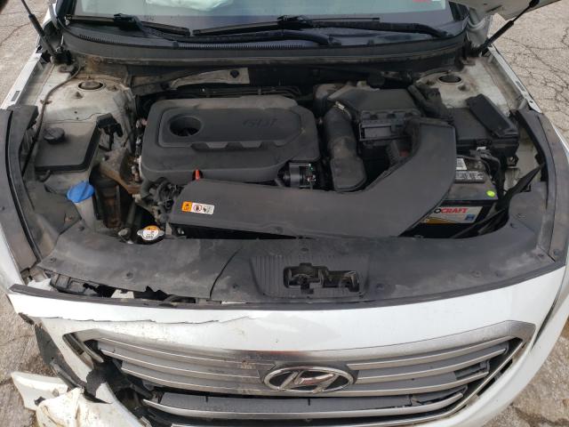 Photo 6 VIN: 5NPE24AF9GH304788 - HYUNDAI SONATA SE 