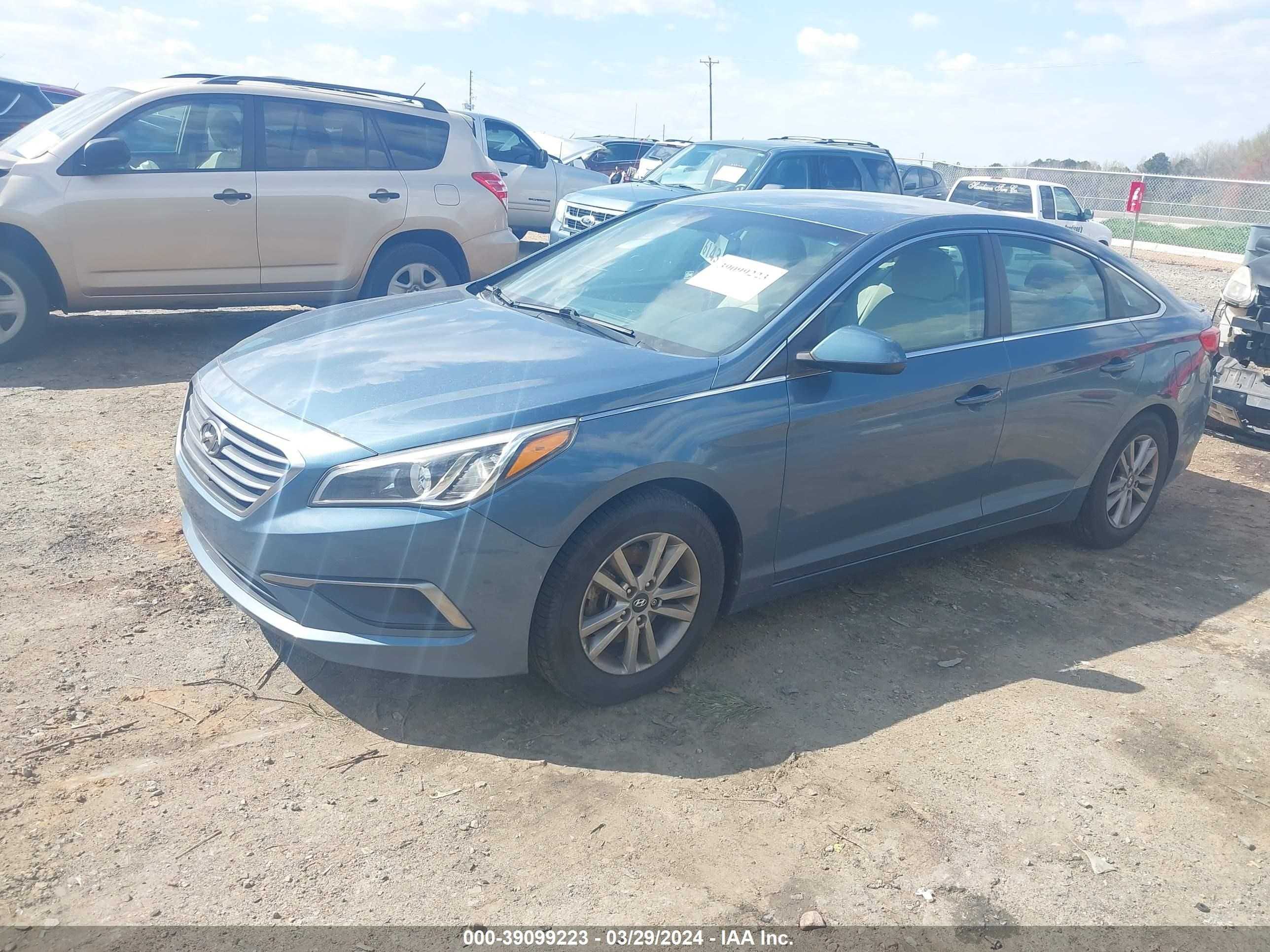 Photo 1 VIN: 5NPE24AF9GH304841 - HYUNDAI SONATA 