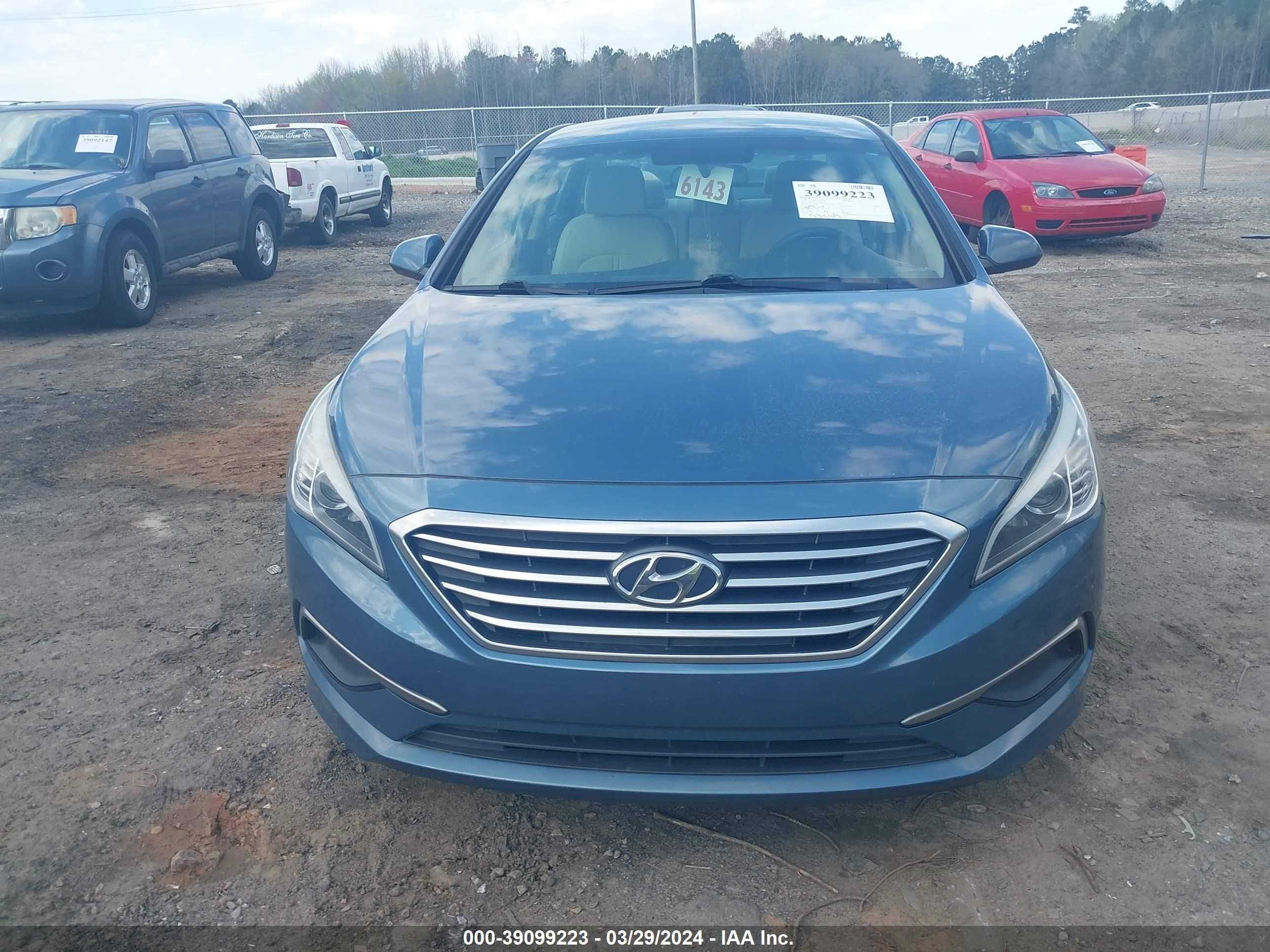 Photo 5 VIN: 5NPE24AF9GH304841 - HYUNDAI SONATA 