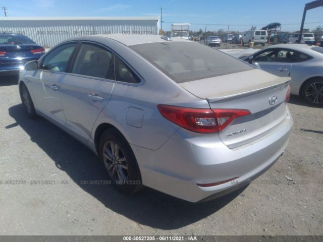 Photo 2 VIN: 5NPE24AF9GH331229 - HYUNDAI SONATA 