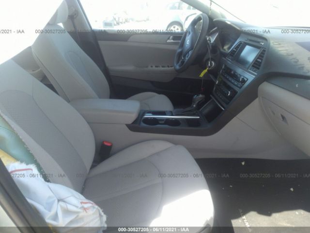 Photo 4 VIN: 5NPE24AF9GH331229 - HYUNDAI SONATA 