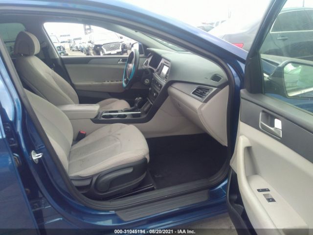 Photo 4 VIN: 5NPE24AF9GH331344 - HYUNDAI SONATA 