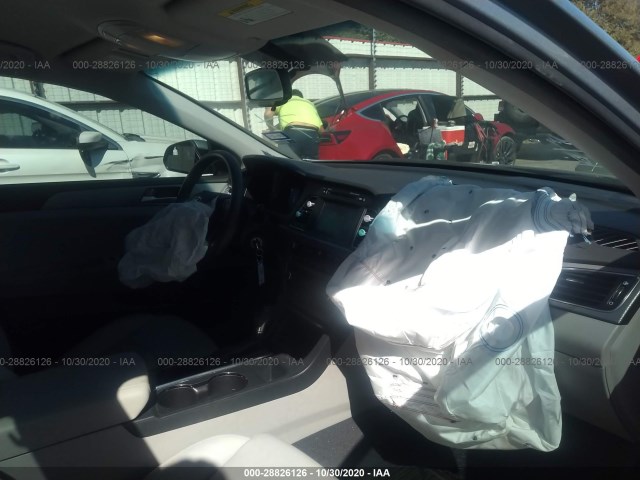 Photo 4 VIN: 5NPE24AF9GH335510 - HYUNDAI SONATA 