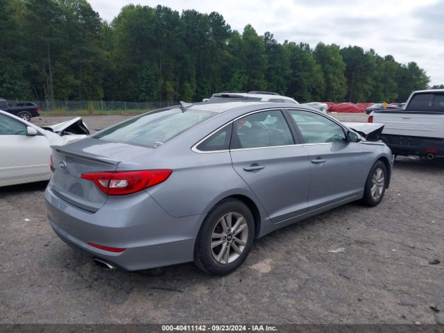 Photo 3 VIN: 5NPE24AF9GH335913 - HYUNDAI SONATA 