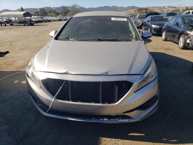 Photo 4 VIN: 5NPE24AF9GH358236 - HYUNDAI SONATA SE 