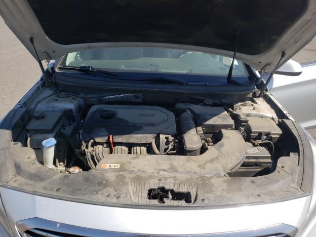 Photo 6 VIN: 5NPE24AF9GH358639 - HYUNDAI SONATA SE 