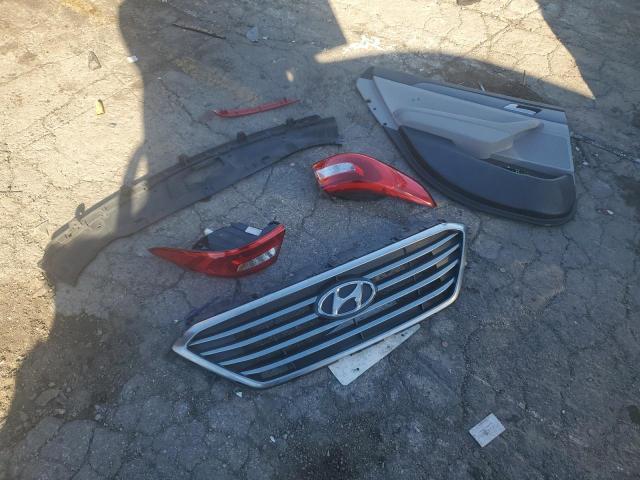 Photo 11 VIN: 5NPE24AF9GH362979 - HYUNDAI SONATA SE 