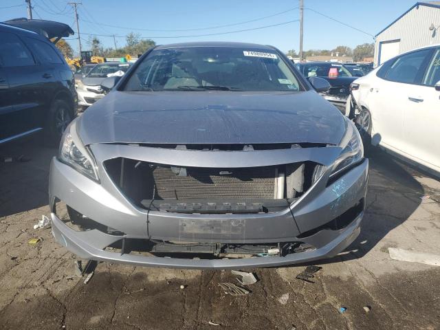 Photo 4 VIN: 5NPE24AF9GH362979 - HYUNDAI SONATA SE 