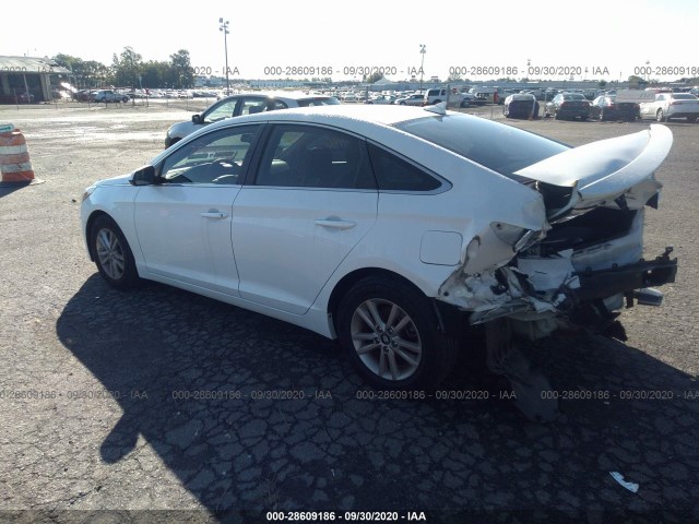 Photo 2 VIN: 5NPE24AF9GH363517 - HYUNDAI SONATA 