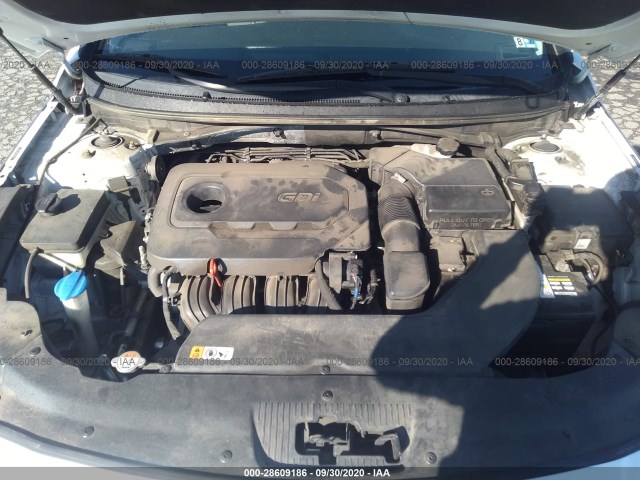 Photo 9 VIN: 5NPE24AF9GH363517 - HYUNDAI SONATA 