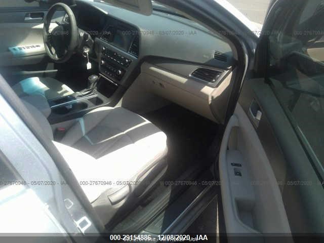 Photo 4 VIN: 5NPE24AF9GH363887 - HYUNDAI SONATA 