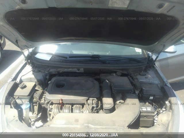 Photo 9 VIN: 5NPE24AF9GH363887 - HYUNDAI SONATA 