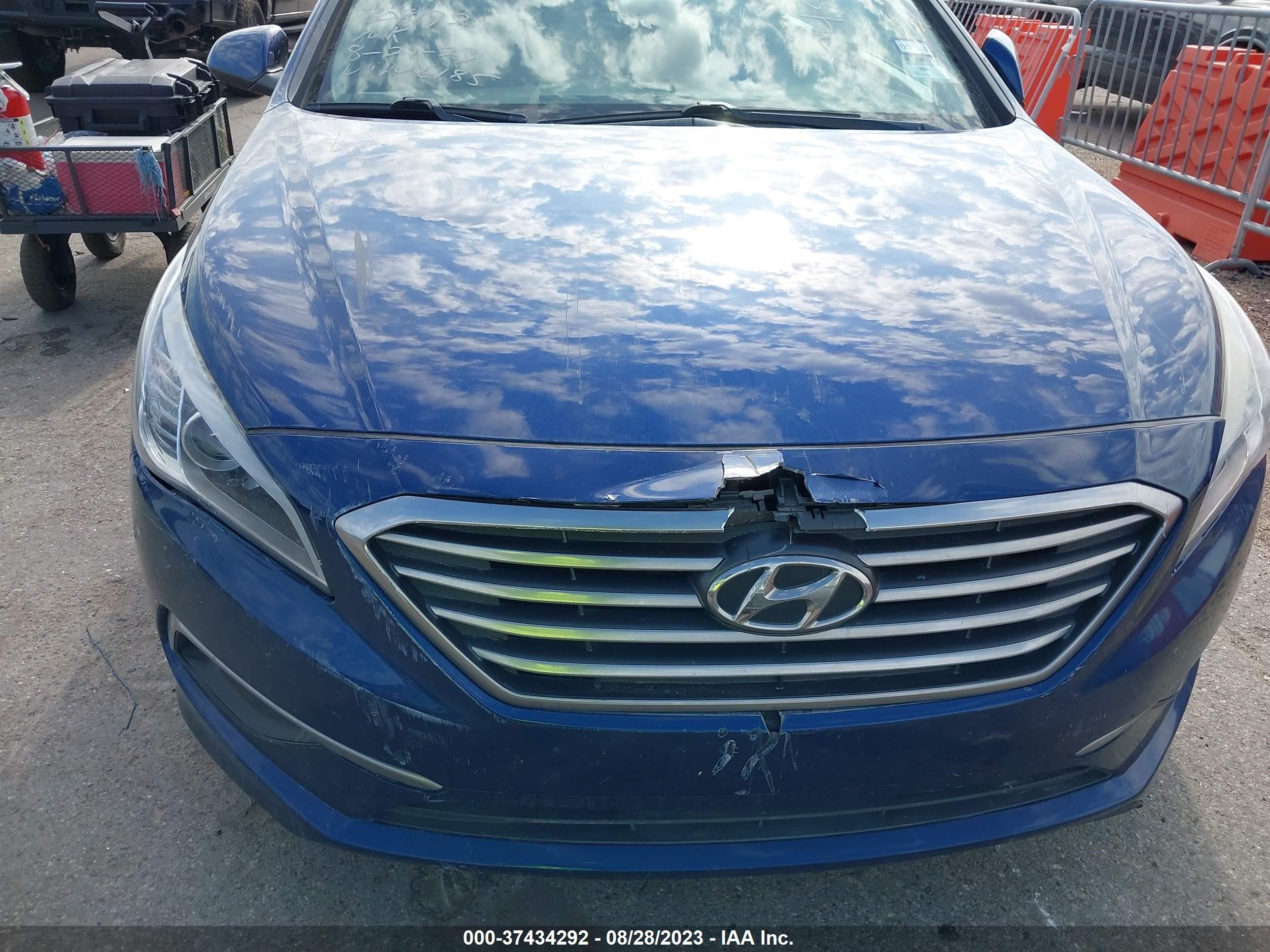 Photo 5 VIN: 5NPE24AF9GH376185 - HYUNDAI SONATA 