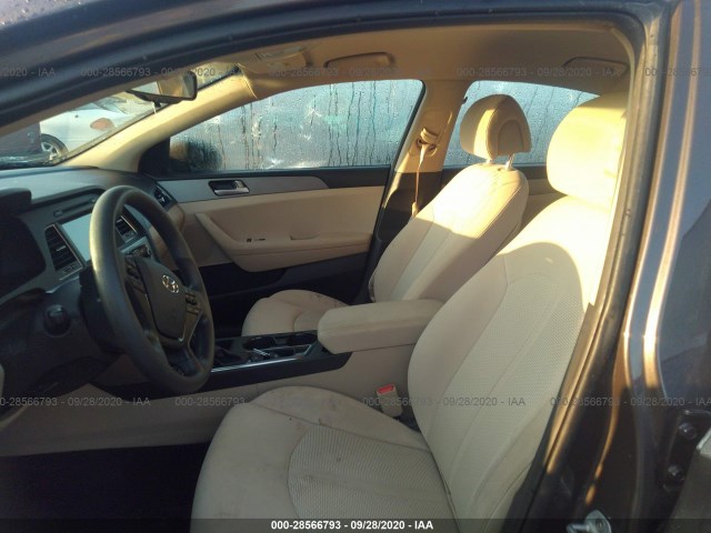 Photo 4 VIN: 5NPE24AF9GH378437 - HYUNDAI SONATA 