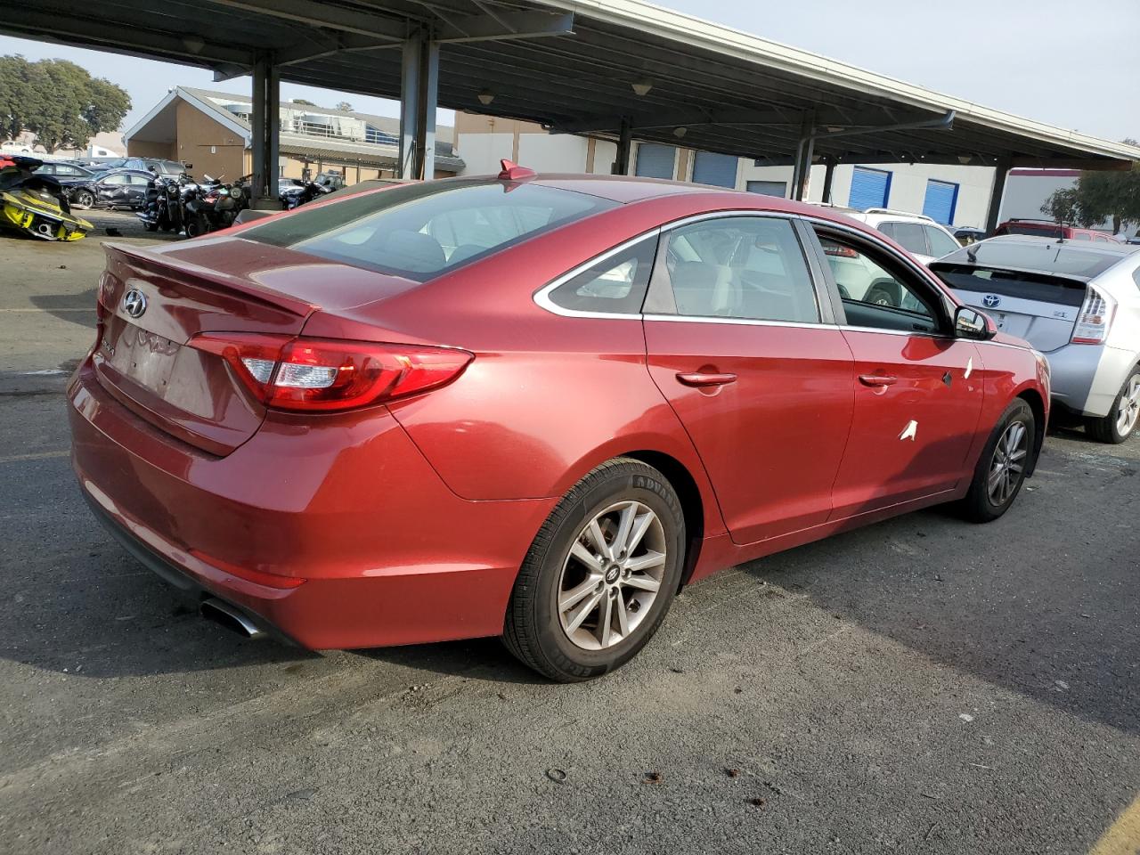 Photo 2 VIN: 5NPE24AF9GH384609 - HYUNDAI SONATA 