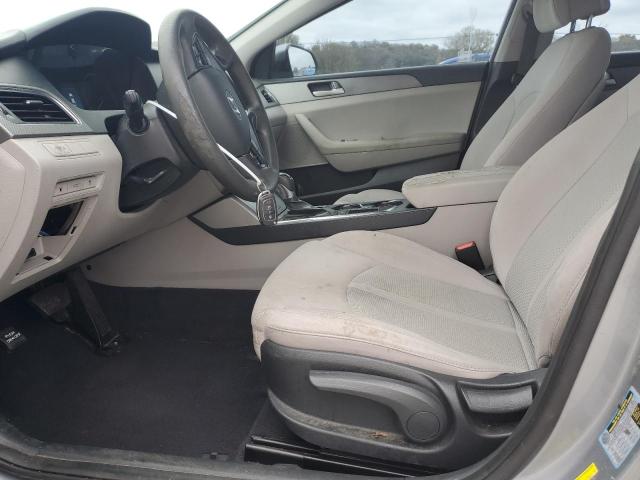 Photo 6 VIN: 5NPE24AF9GH386389 - HYUNDAI SONATA SE 