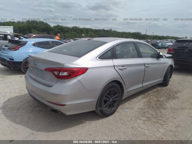 Photo 3 VIN: 5NPE24AF9GH391432 - HYUNDAI SONATA 