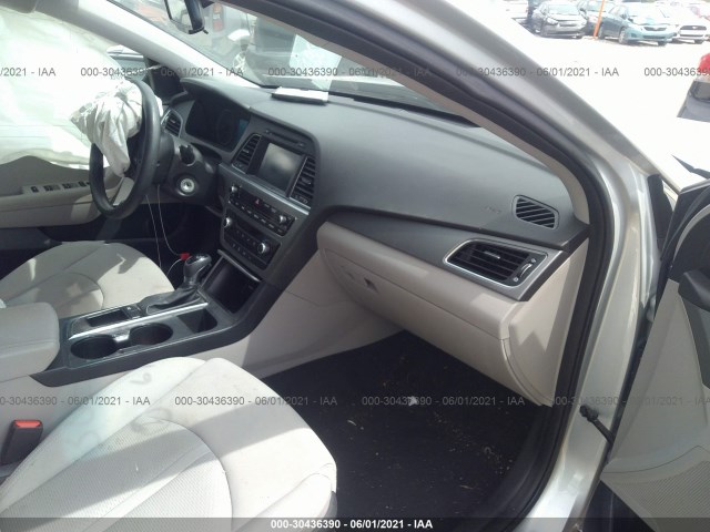 Photo 4 VIN: 5NPE24AF9GH391432 - HYUNDAI SONATA 