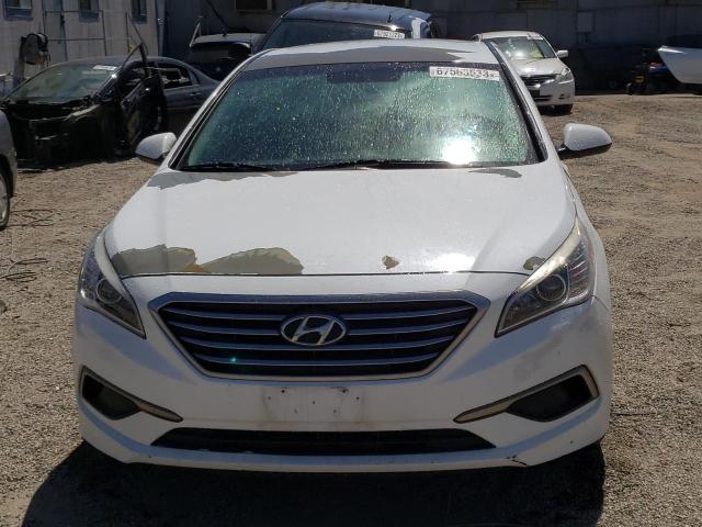 Photo 4 VIN: 5NPE24AF9GH400713 - HYUNDAI SONATA SE 